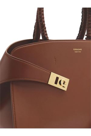 Borsa tote The Hug piccola marrone (S) FERRAGAMO | 0774744NEWCOGNAC