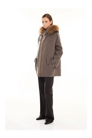 Cappotto beige con bordo in pelliccia PAROSH | LEAK24D431653PI008