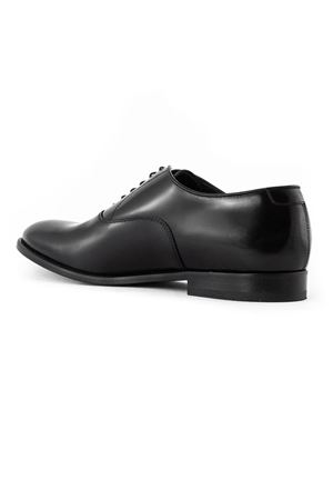 Stringata Oxford in pelle spazzolata nera DOUCAL'S | DU2630YORKUF007NN00.