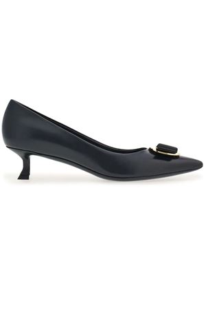 New Vara plate low heel pump FERRAGAMO | 0768707NERO