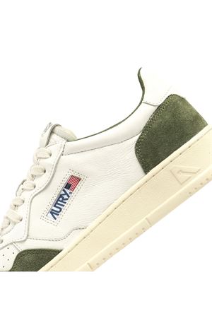 Medalist Low Sneakers In White And Military AUTRY | AULMGS40WHTMILIT