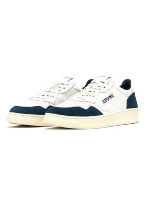 Medalist Low Sneakers In White And Blue AUTRY | AULMGS41WHTCAPRI