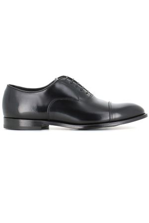 Oxford in pelle nera DOUCAL'S | DU1002YORKUF269NN00.