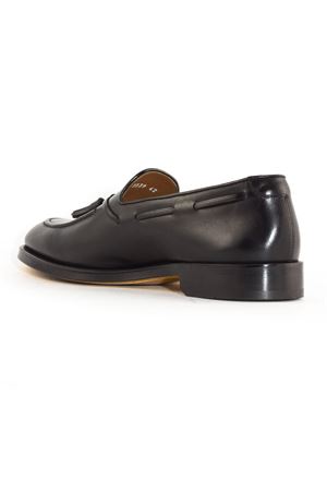 Black calfskin leather loafers DOUCAL'S | DU3339ORVNUY259NN00.