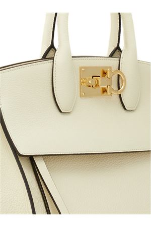 Ferragamo Studio Soft bag (M) FERRAGAMO | 0763097MASCARPONE