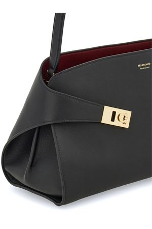 Borsa a spalla Hug Soft bicolore (M) FERRAGAMO | 0781694NEROBORGOGNA